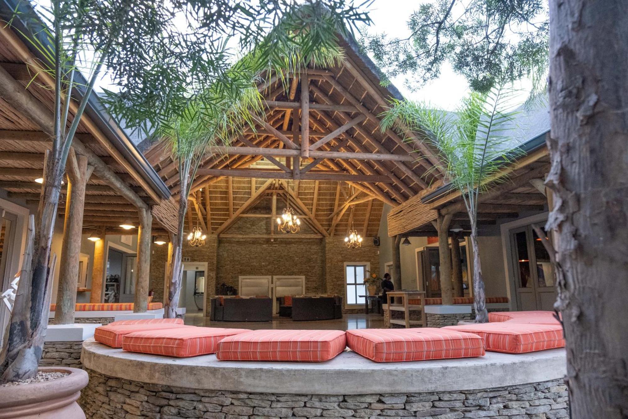Addo Wildlife Villa Buitenkant foto